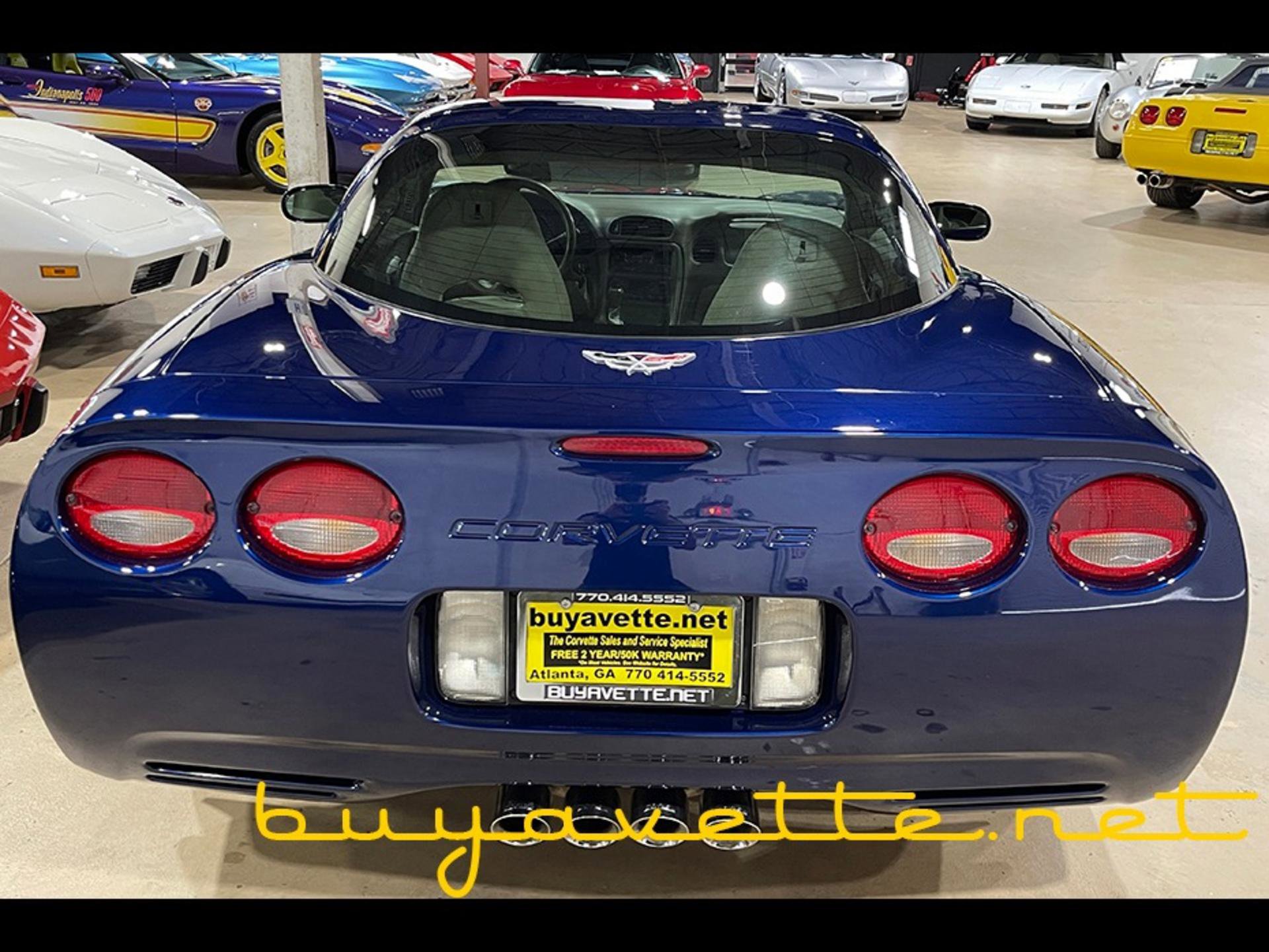 Used 2004 Chevrolet Corvette Coupe w/ Preferred Equipment Group image 5