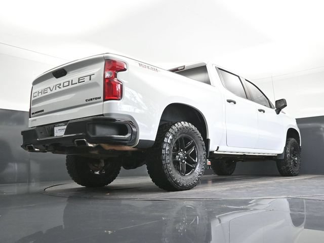 Used 2021 Chevrolet Silverado 1500 Custom Trail Boss w/ LPO, Dark Essentials Package AWD/4WD image 27