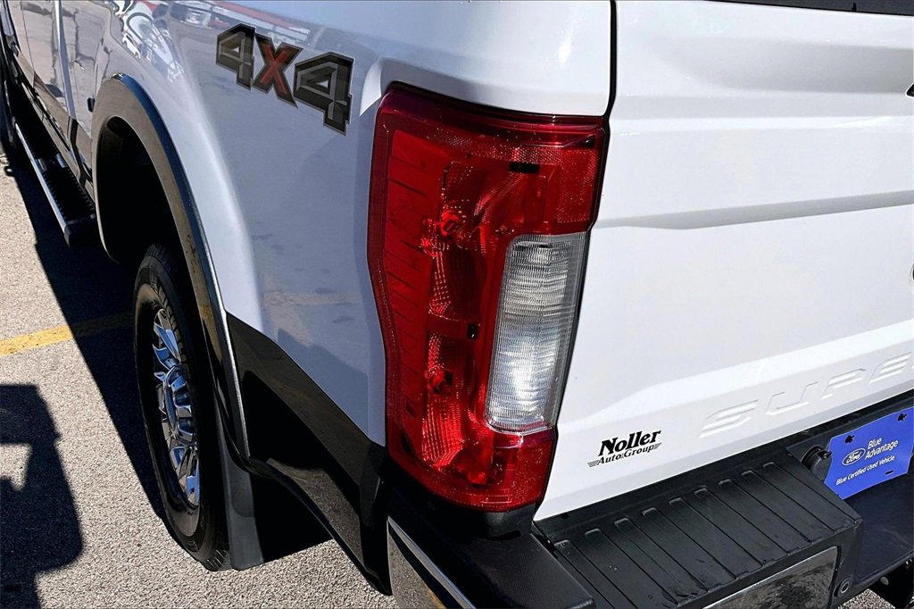 Certified 2019 Ford F250 Lariat w/ Chrome Package image 31