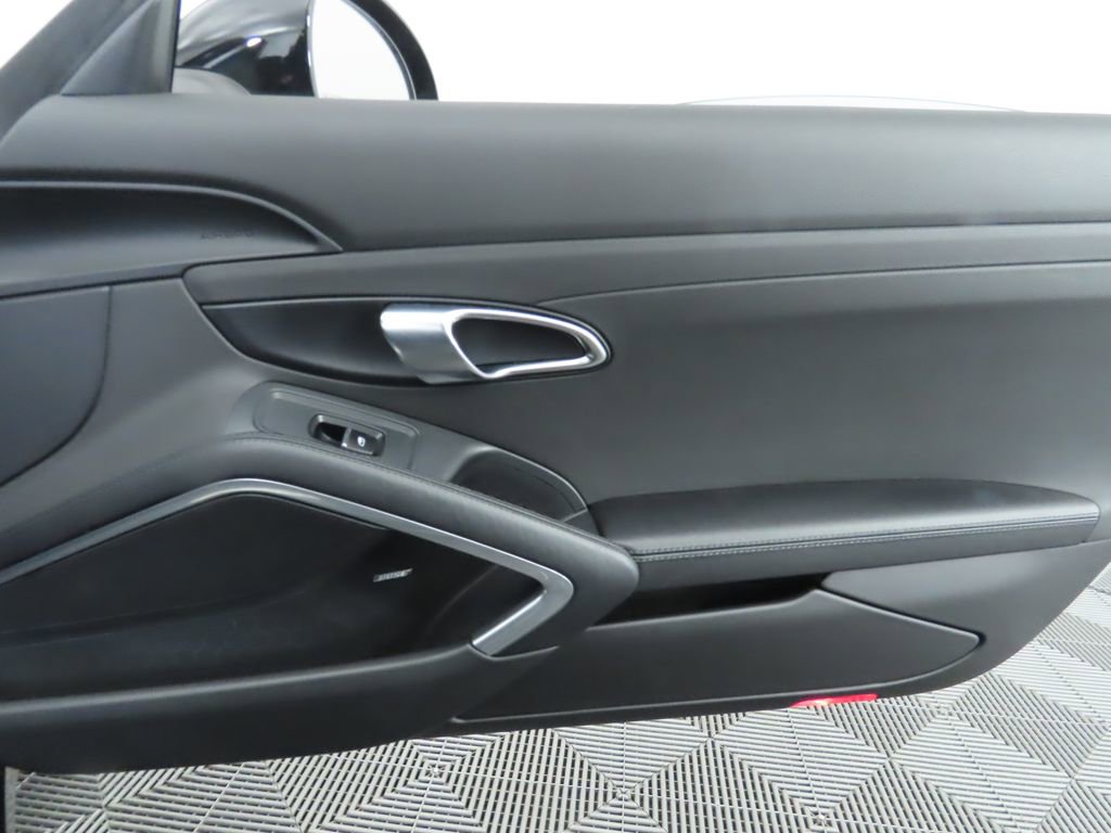 Used 2016 Porsche 911 Carrera Black Edition image 33