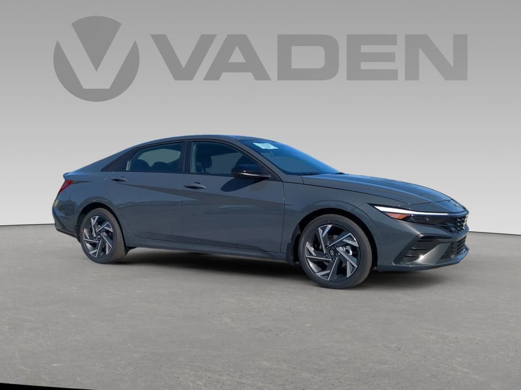 New 2025 Hyundai Elantra Sport