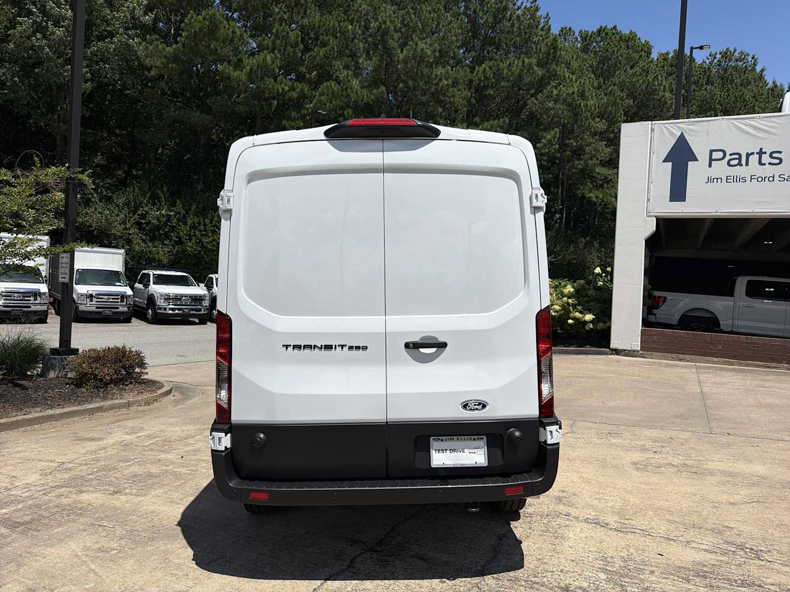 New 2026 Ford Transit 250 148 Medium Roof w/ Load Area Protection Package RWD image 6