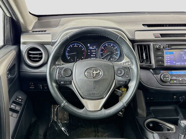Used 2018 Toyota RAV4 XLE AWD/4WD image 28