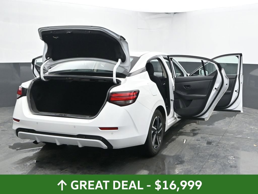 Used 2024 Nissan Sentra SV image 60