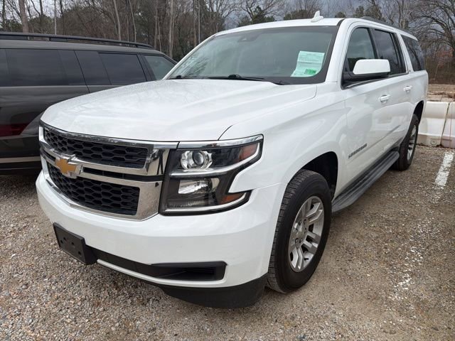 Used 2017 Chevrolet Suburban LT image 8