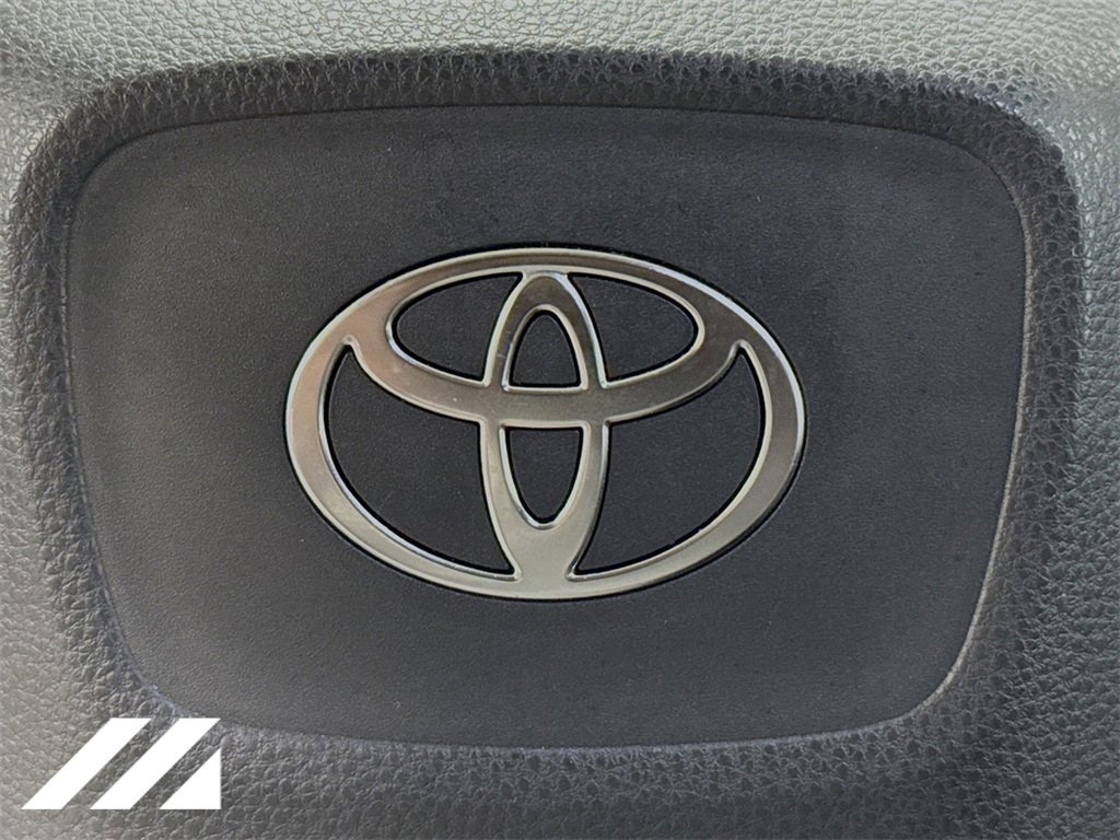 Used 2023 Toyota Prius XLE image 32