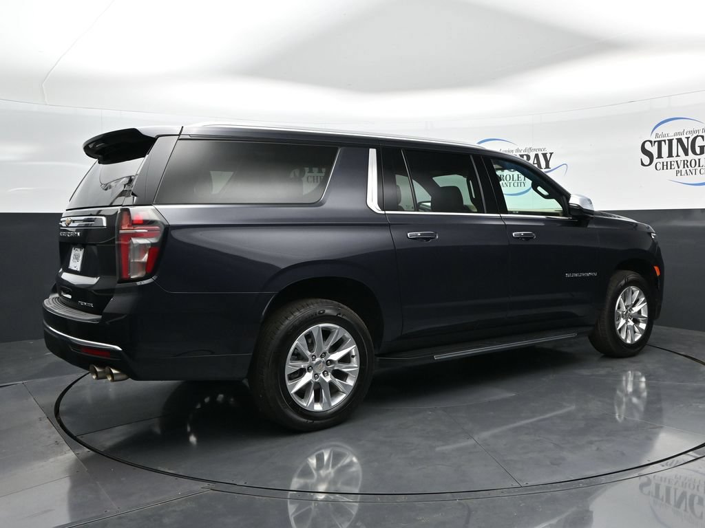 Used 2024 Chevrolet Suburban Premier RWD image 7