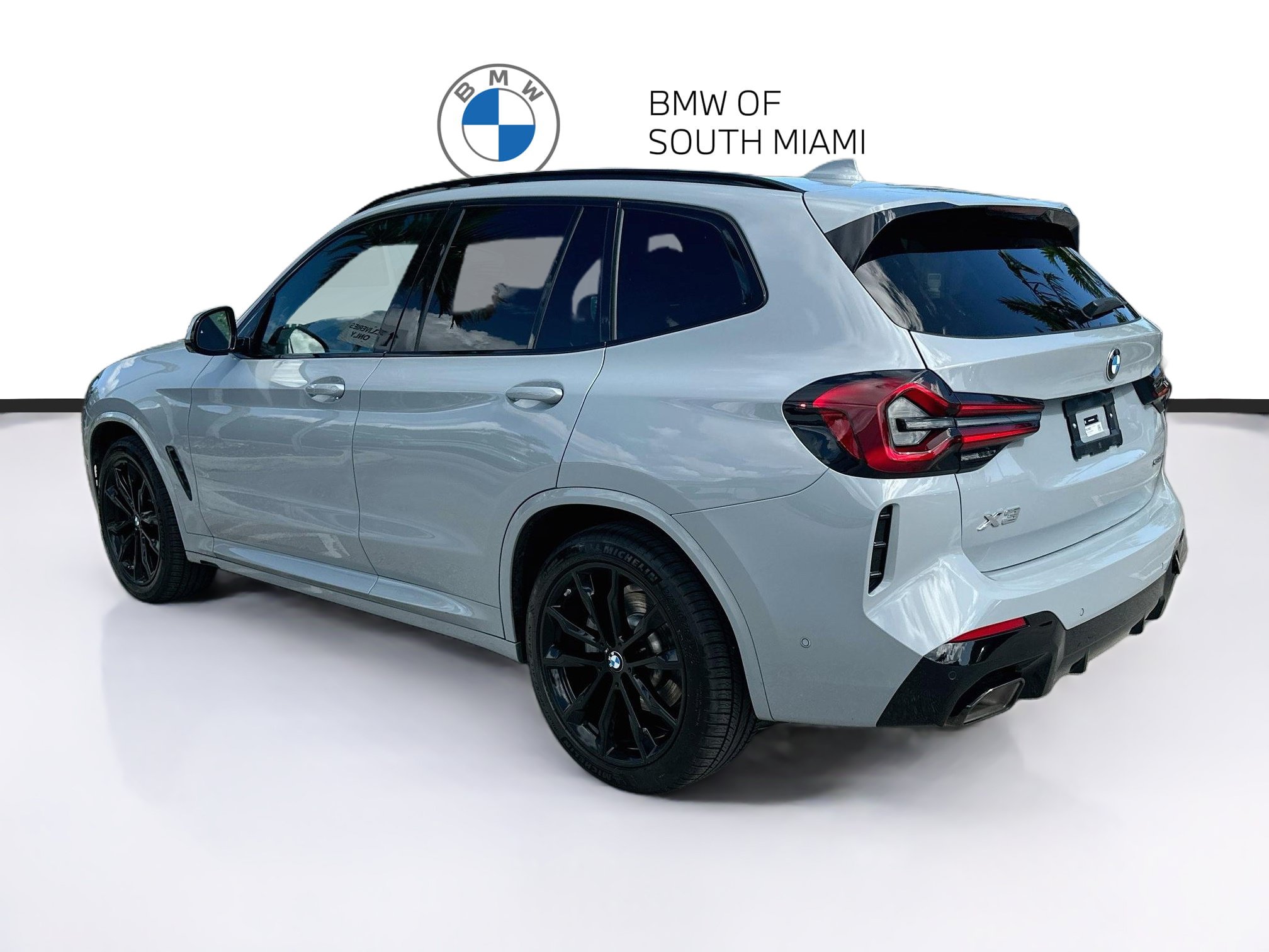 Certified 2024 BMW X3 sDrive30i w/ Premium Package RWD image 5