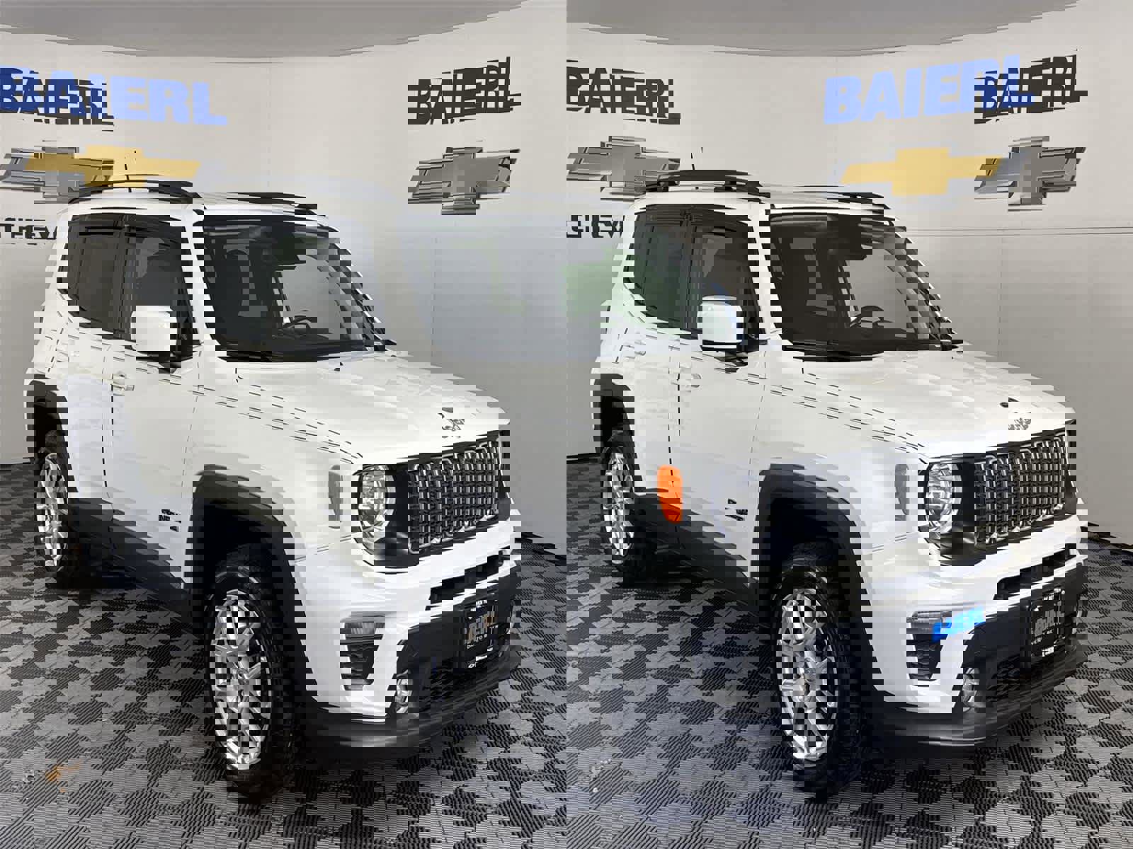 Used 2020 Jeep Renegade Latitude w/ Cold Weather Group image 7