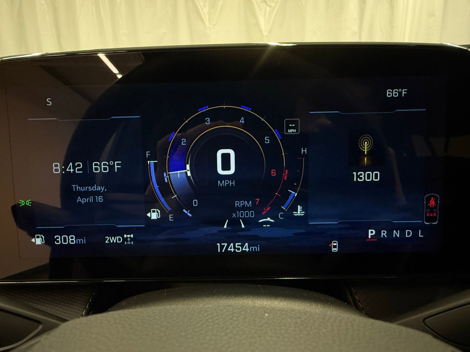 Used 2026 Chevrolet Equinox LT image 13