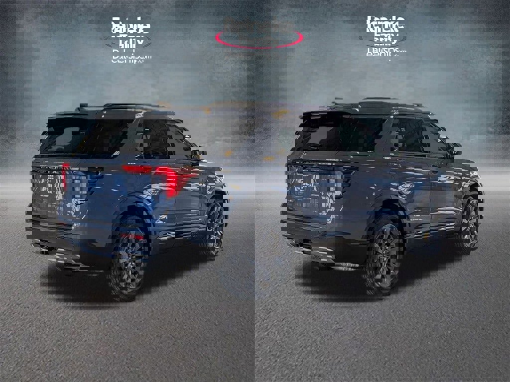 New 2026 Ford Explorer Active w/ Active Comfort Package image 5