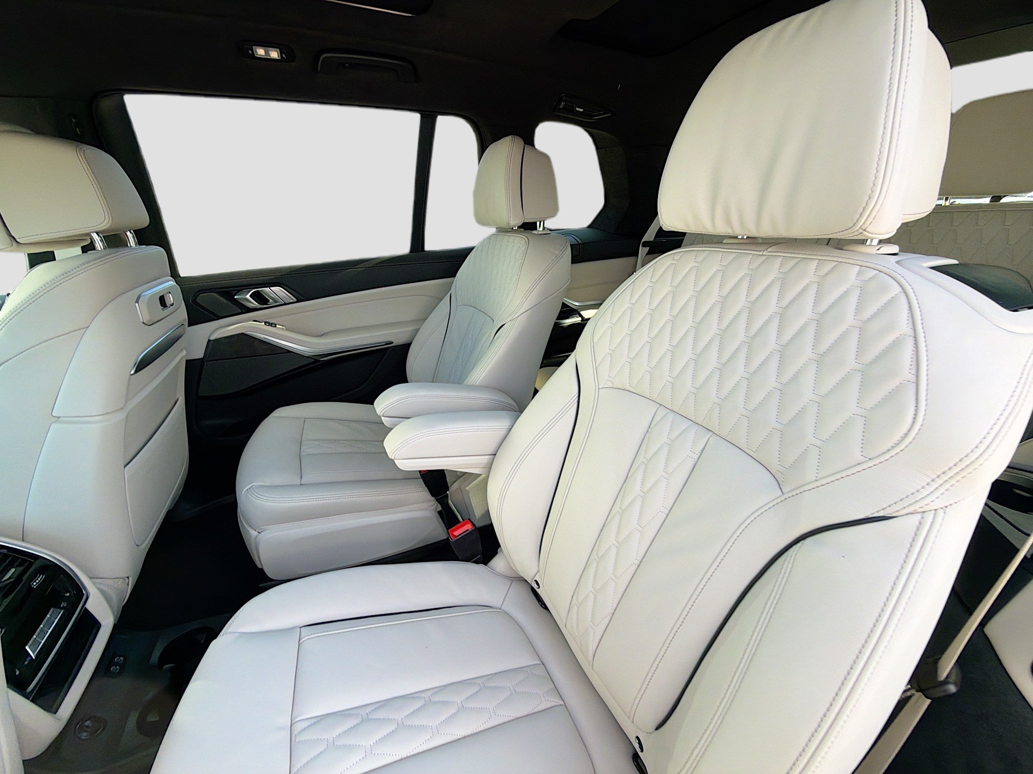 New 2027 BMW X7 xDrive40i w/ Executive Package AWD/4WD image 20