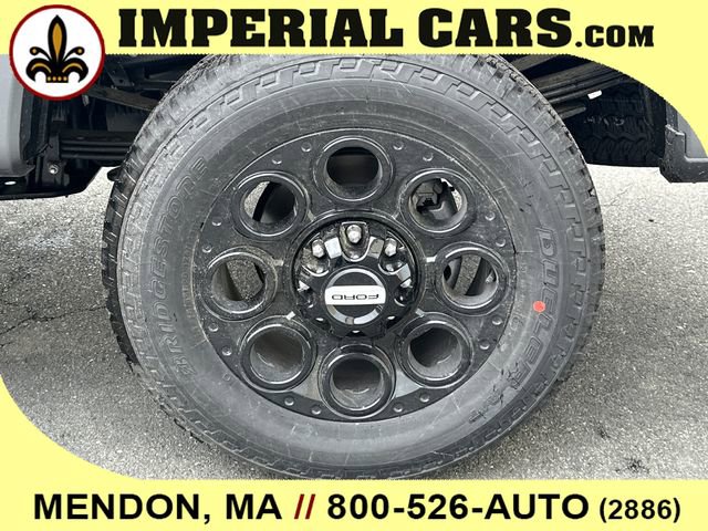 New 2025 Ford F250 XLT w/ Black Appearance Package image 9