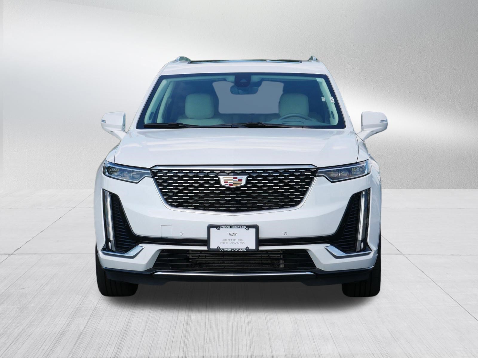 Certified 2023 Cadillac XT6 Premium Luxury w/ Technology Package AWD/4WD image 2