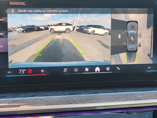 Used 2025 BMW 740i xDrive image 20