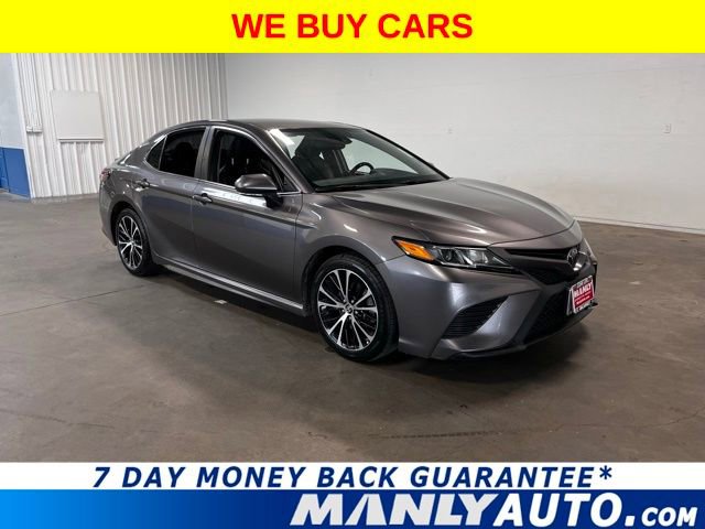 Used 2019 Toyota Camry SE w/ Convenience Package