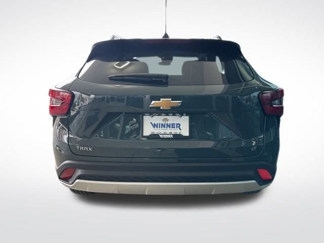New 2026 Chevrolet Trax LT image 3