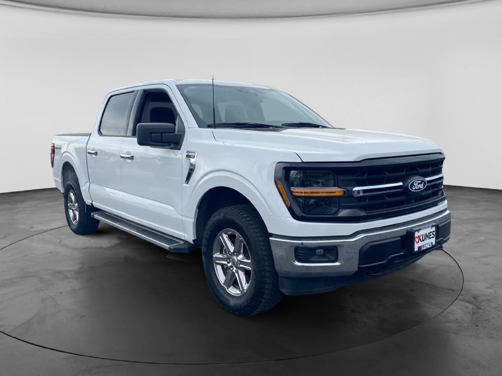 Used 2025 Ford F150 XLT w/ Equipment Group 301A Standard AWD/4WD image 4