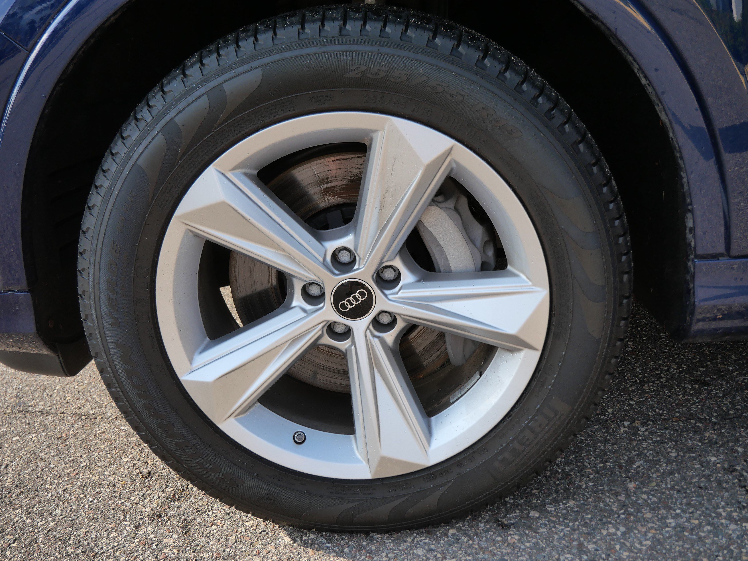 Used 2022 Audi Q7 3.0T Premium AWD/4WD image 15