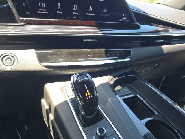 Used 2022 Cadillac Escalade ESV Sport w/ Touring Package AWD/4WD image 15