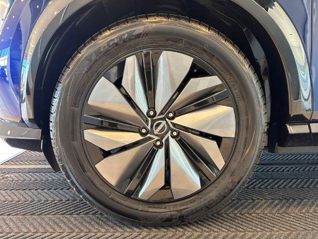 Certified 2024 Nissan Ariya FWD image 12