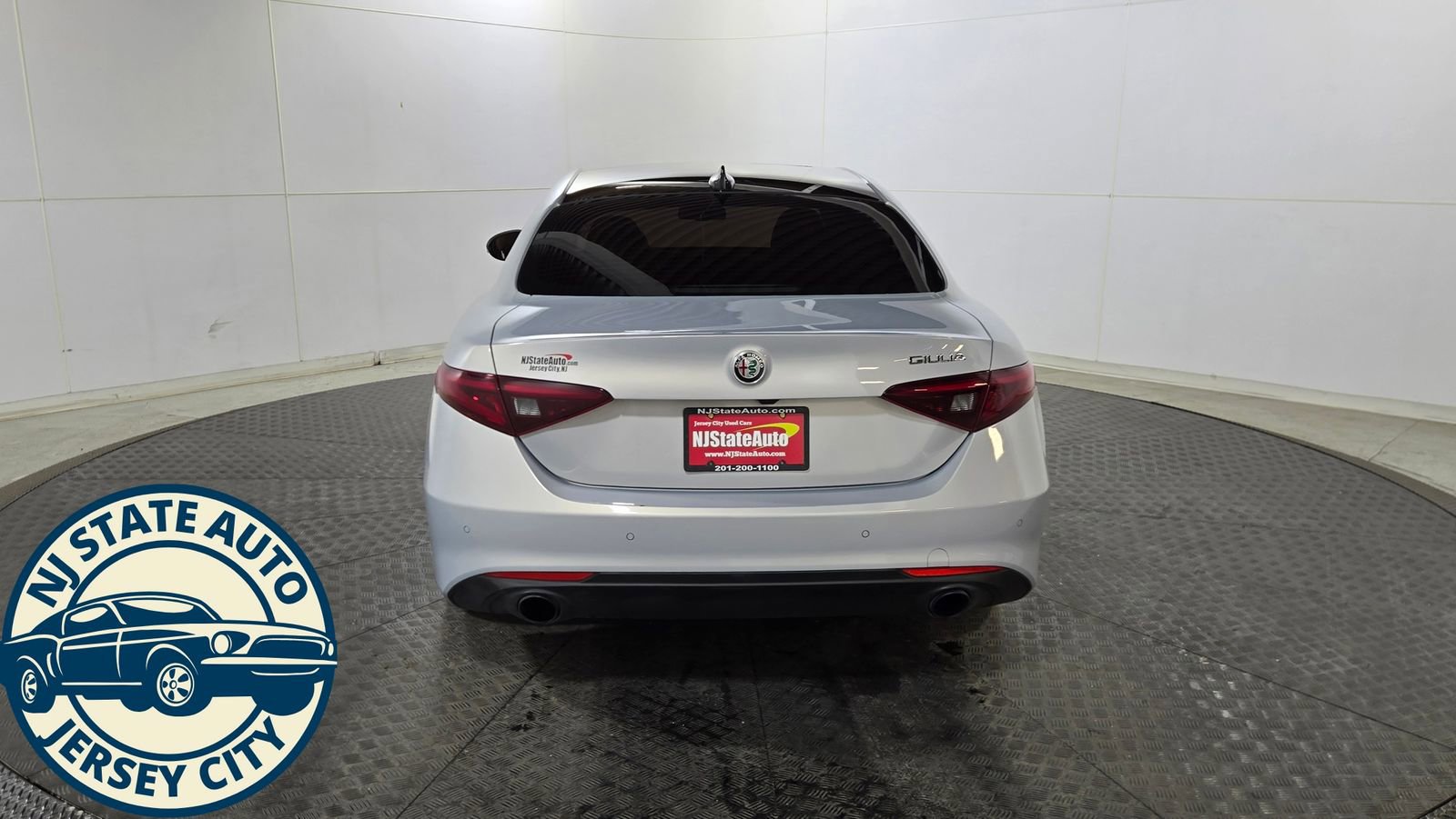 Used 2023 Alfa Romeo Giulia Ti w/ Active Assist Plus Package image 6