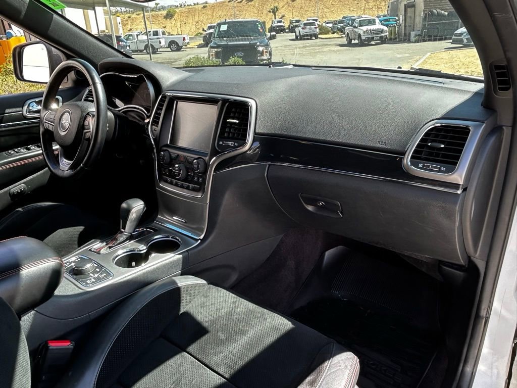 Used 2017 Jeep Grand Cherokee Trailhawk image 33