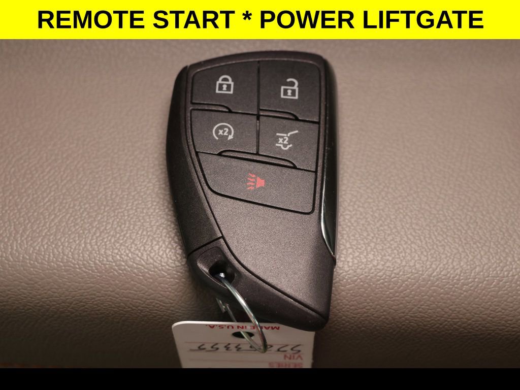 Used 2025 Chevrolet Traverse LT FWD image 9