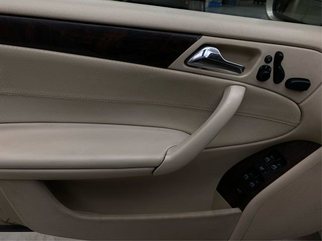 Used 2005 Mercedes-Benz C 320 4MATIC Sedan image 25