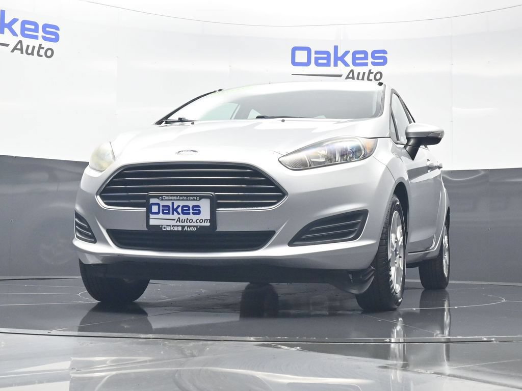 Used 2016 Ford Fiesta SE w/ Cold Weather Package FWD image 35