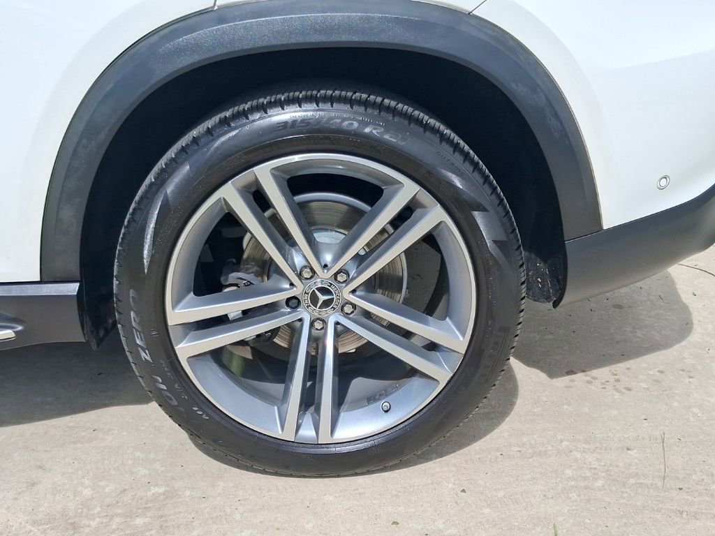 Used 2021 Mercedes-Benz GLE 350 4MATIC image 4