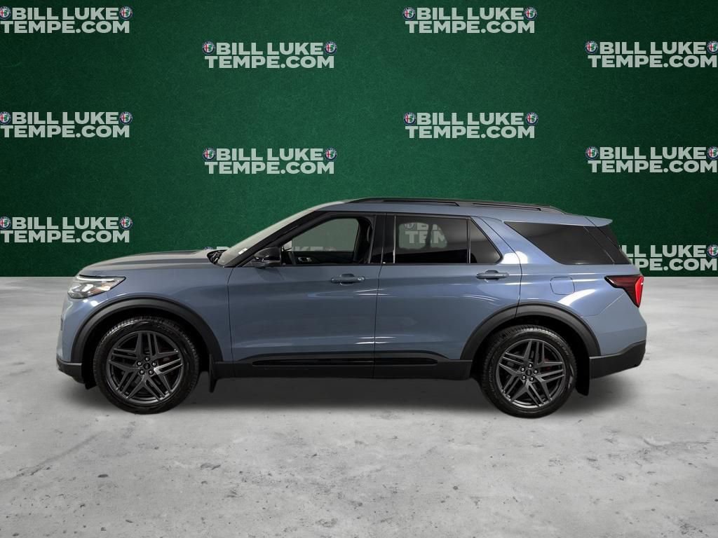 Used 2025 Ford Explorer ST image 10