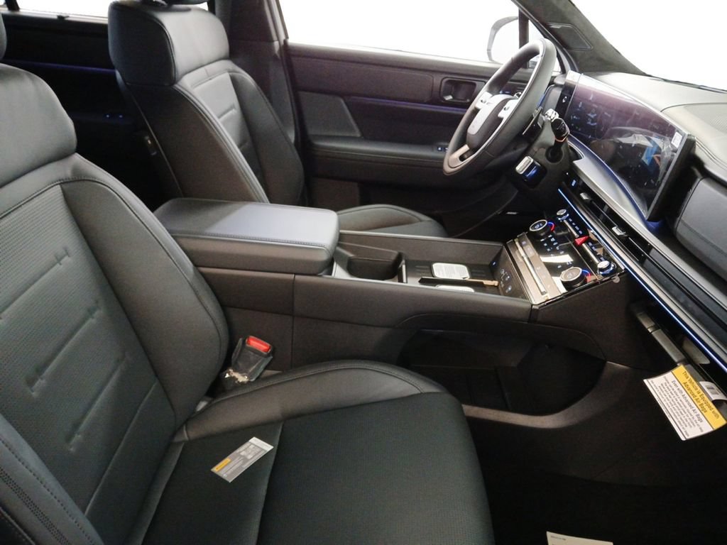 New 2026 Hyundai Santa Fe Calligraphy FWD image 16