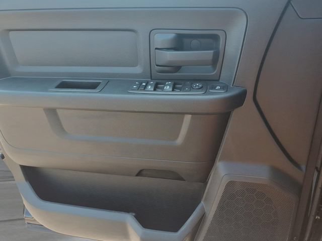Used 2023 RAM 2500 Tradesman w/ Chrome Appearance Group AWD/4WD image 14