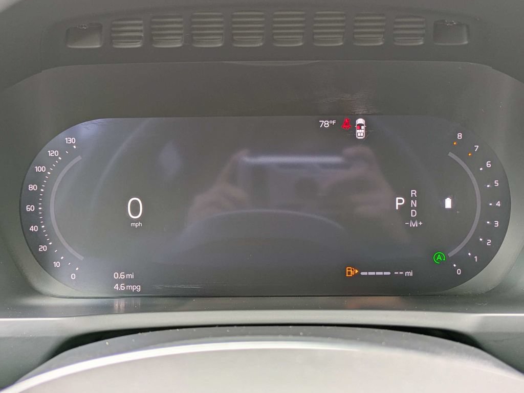 Certified 2025 Volvo XC90 B5 Core AWD/4WD image 41