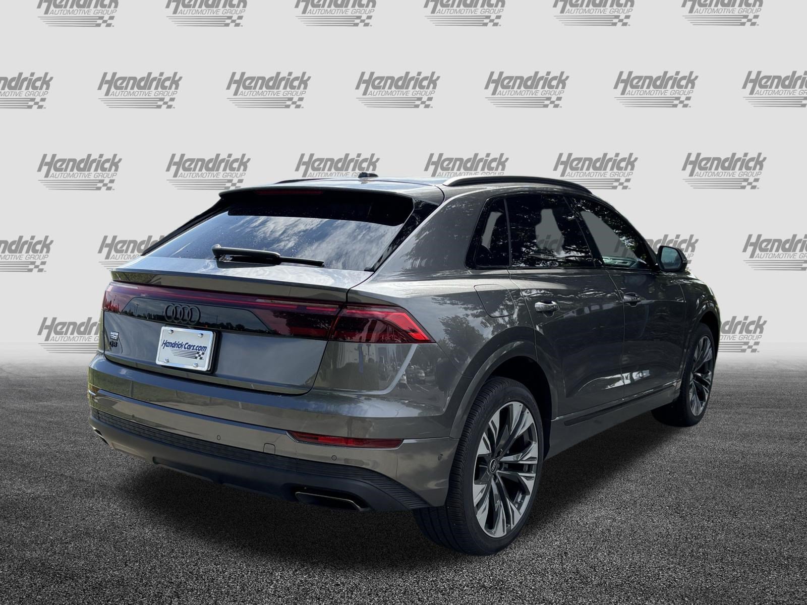 Used 2025 Audi Q8 Premium Plus AWD/4WD image 10