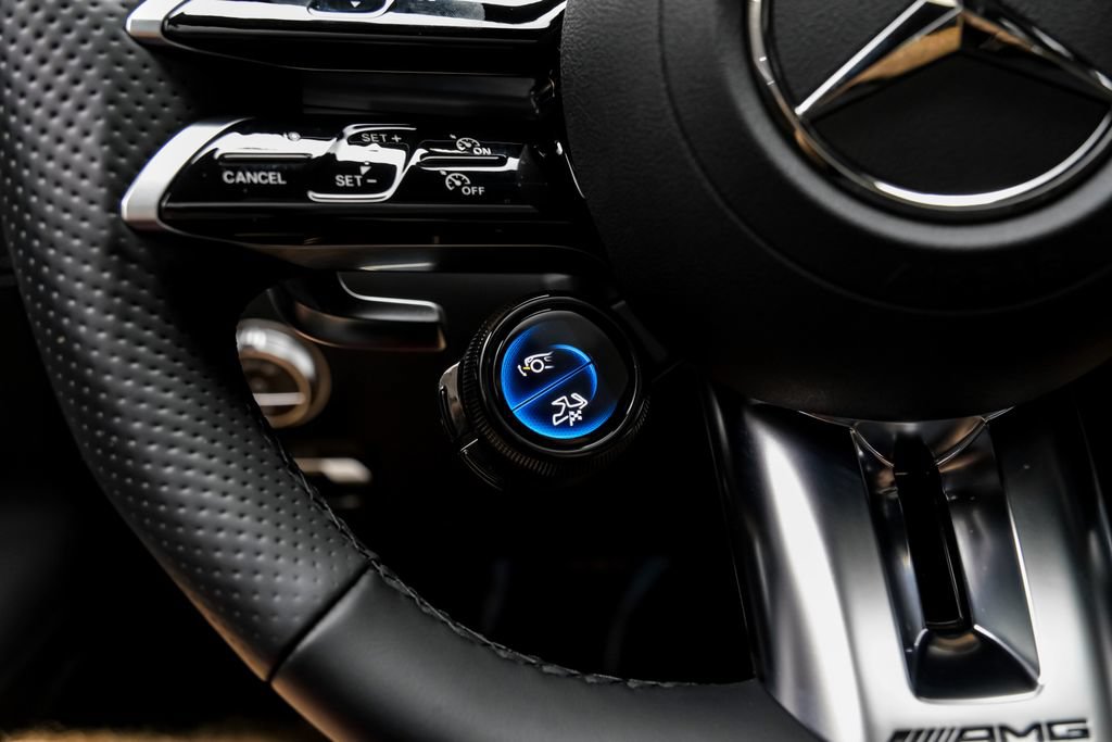 Used 2025 Mercedes-Benz AMG GT 63 image 20