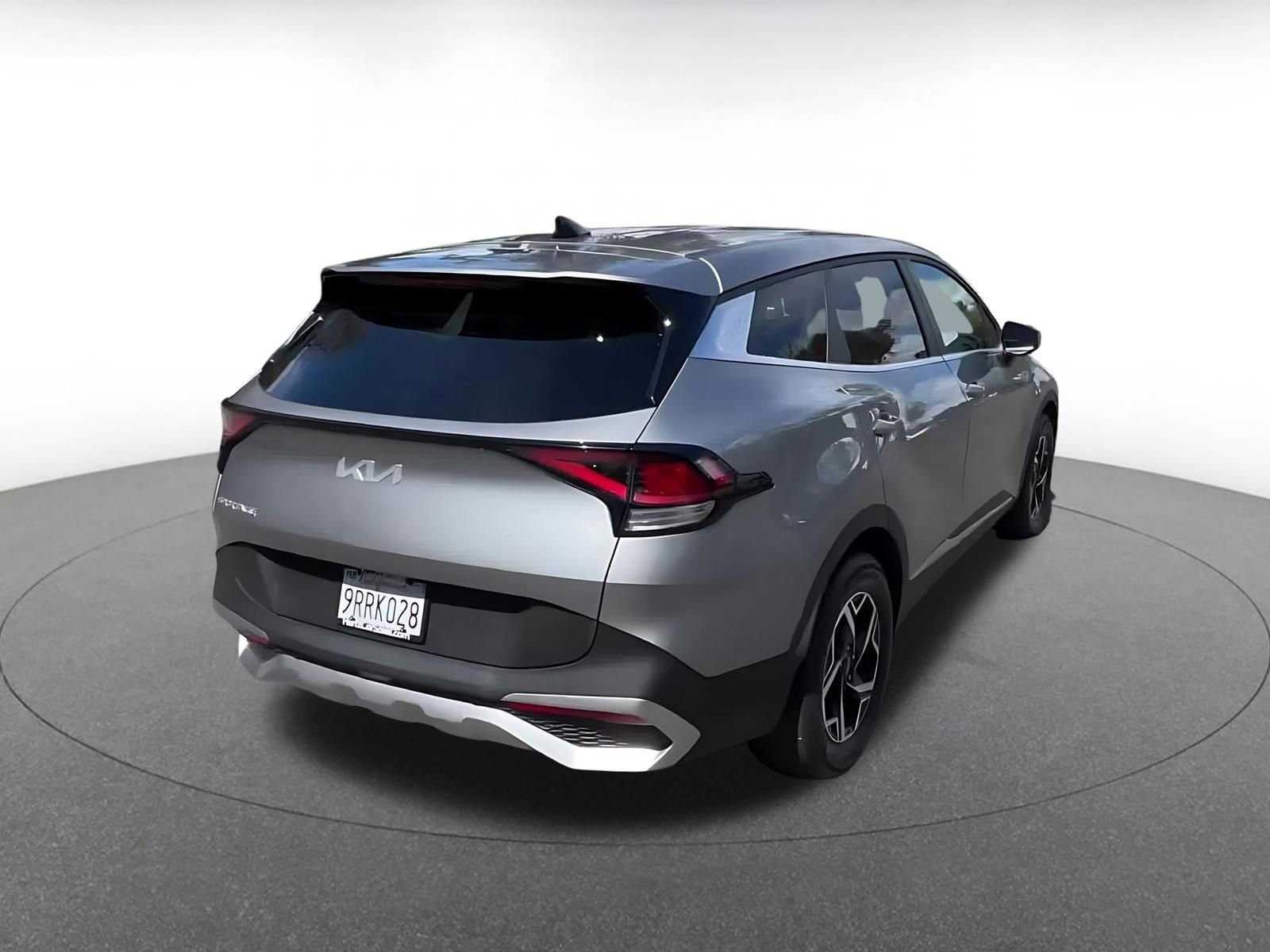 Used 2025 Kia Sportage LX image 15
