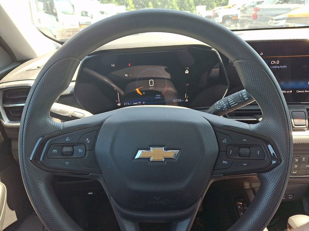 Used 2024 Chevrolet TrailBlazer LS AWD/4WD image 19