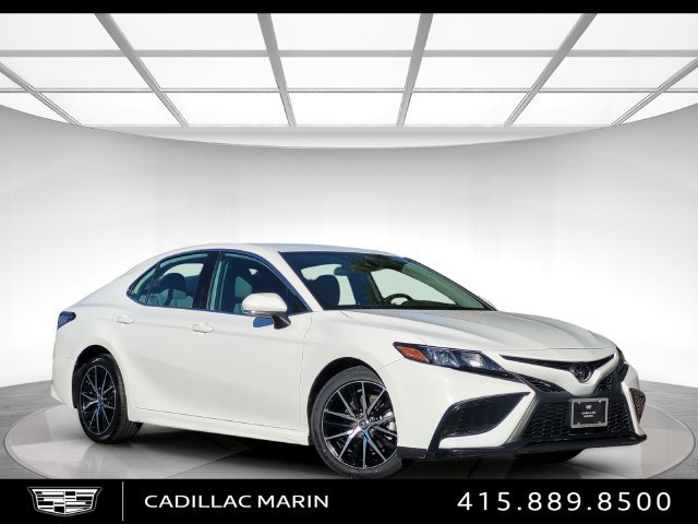 Used 2022 Toyota Camry SE