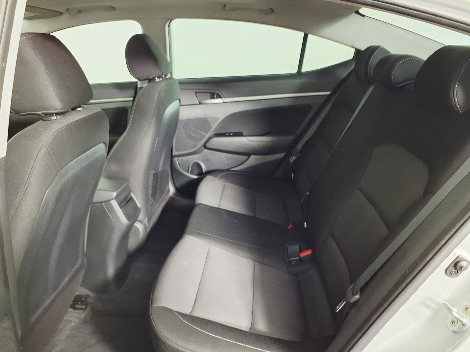 Used 2018 Hyundai Elantra Value Edition w/ Cargo Package FWD image 13