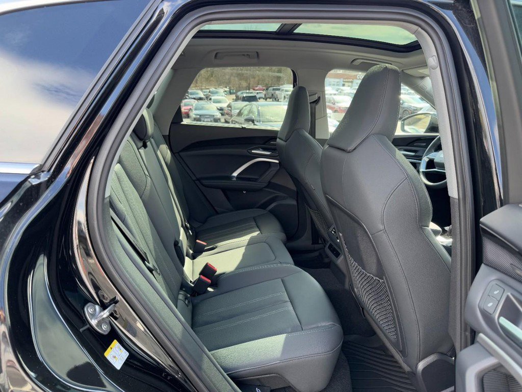 New 2025 Audi Q5 Premium Plus image 7