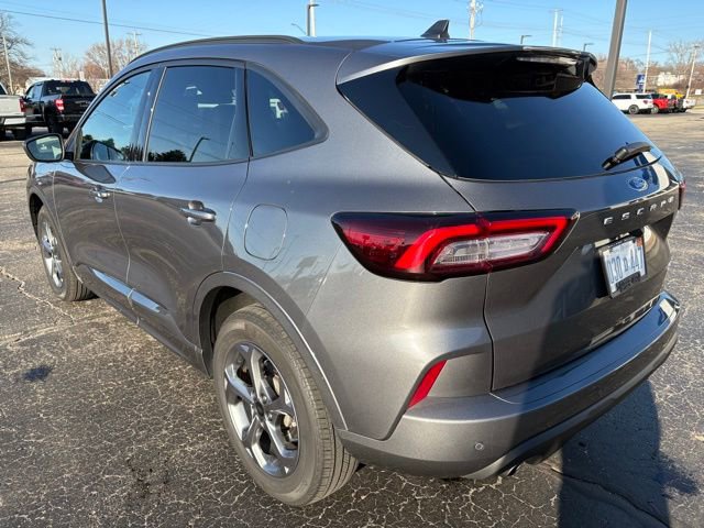 Used 2023 Ford Escape ST-Line Select w/ Tech Pack #1 image 7