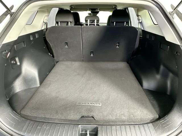 Used 2023 Kia Sportage LX image 30