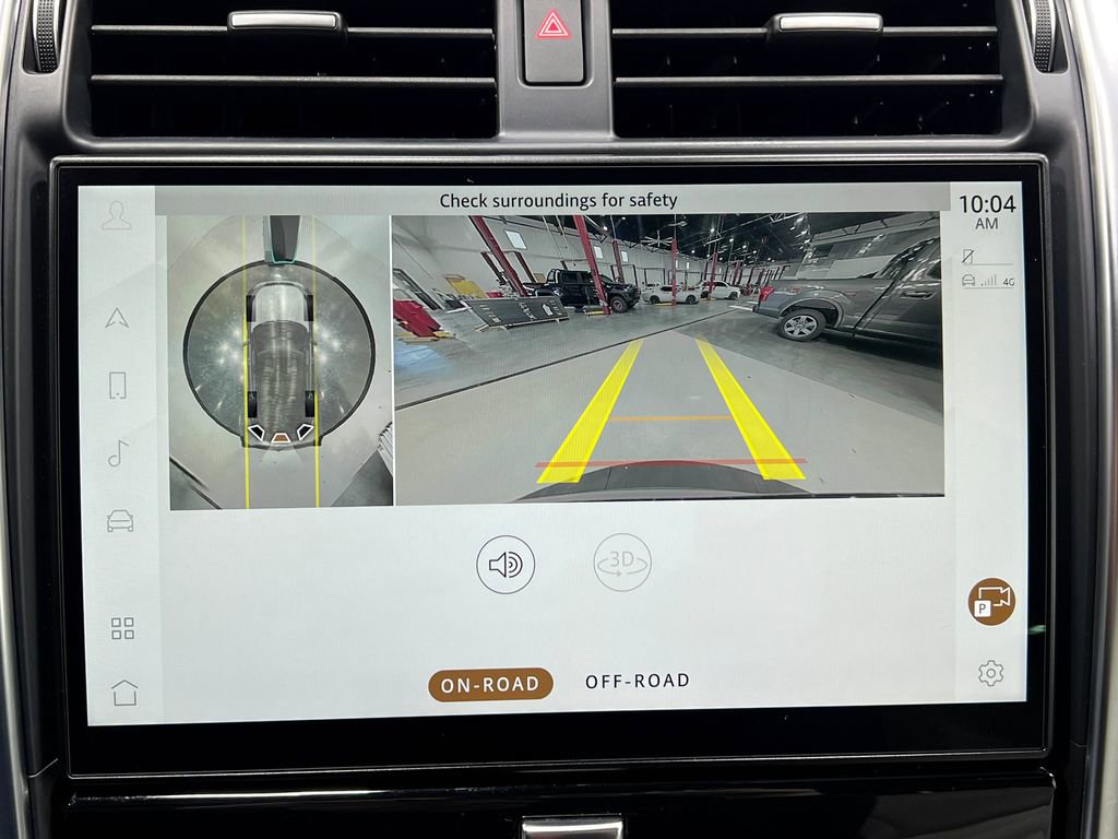 Used 2021 Land Rover Discovery S R-Dynamic image 11