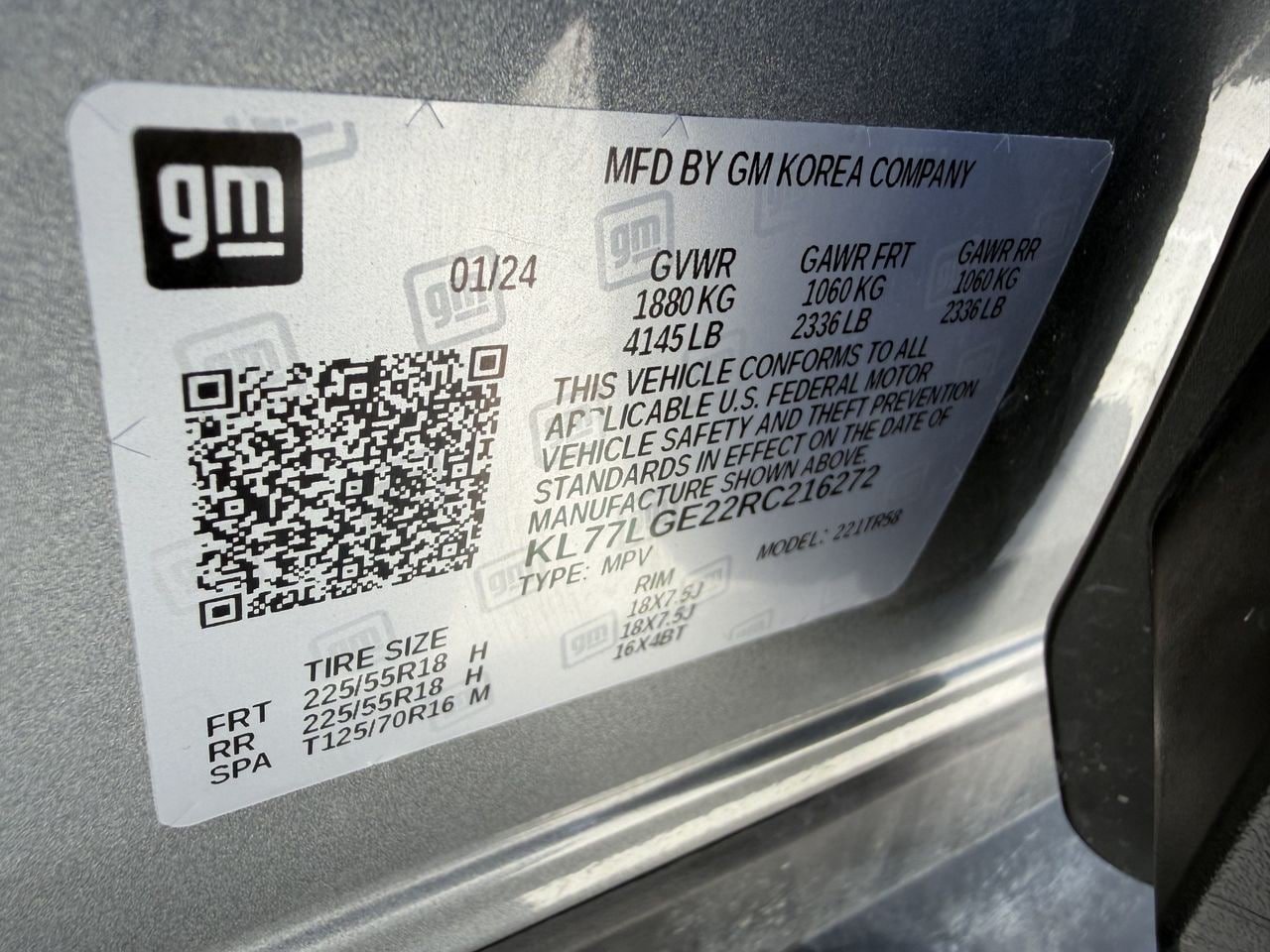 Used 2024 Chevrolet Trax RS w/ Driver Confidence Package FWD image 27