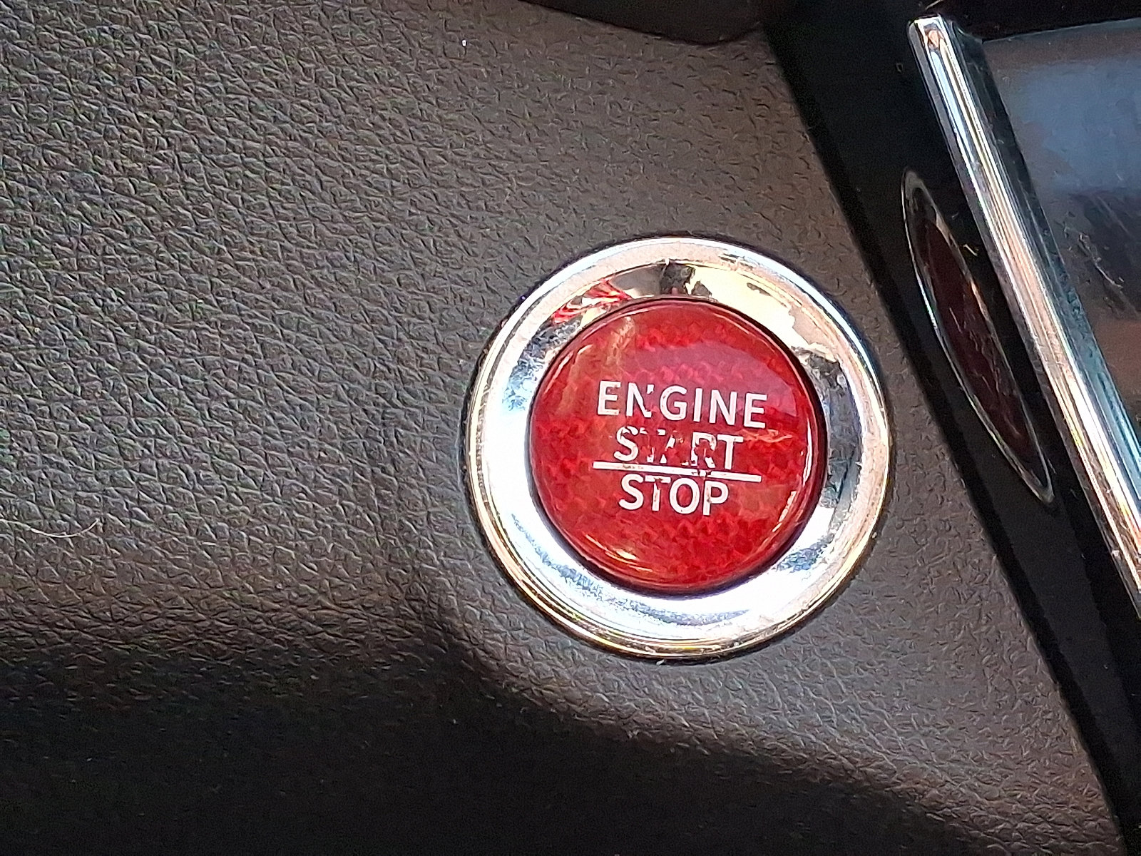 Used 2018 Honda HR-V EX image 24