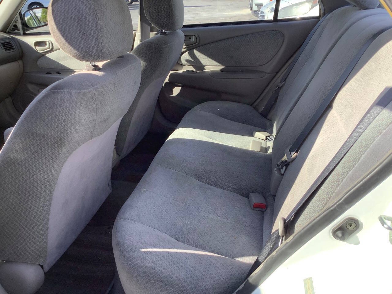 Used 2000 Toyota Corolla VE FWD image 25