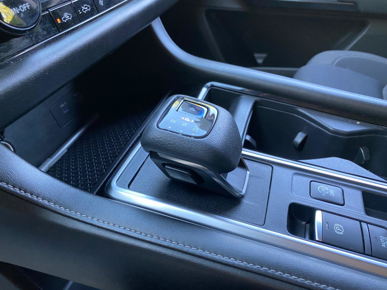 Used 2022 Nissan Pathfinder S FWD image 59