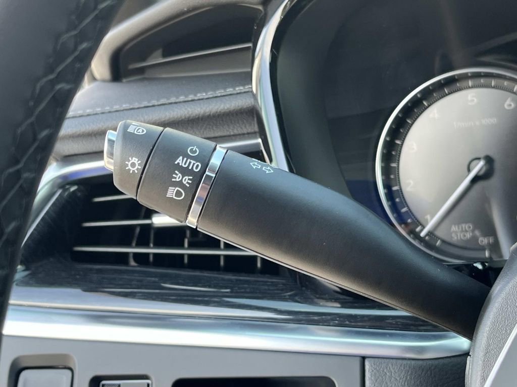 New 2025 Cadillac XT5 Premium Luxury image 33